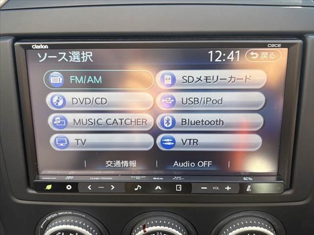 ロードスター ＲＳ　ＲＨＴ　禁煙　中期　６ＭＴ　フルセグナビ　トルクセンシング式スーパーＬＳＤ　Ｂｌｕｅｔｏｏｔｈ　ビルシュタイン製ダンパー　革巻きシフトノブ　ＡＡＣ　ステリモ　スペアキー　ＨＩＤヘッド　ＡＣソケット　ＳＲＳ（4枚目）