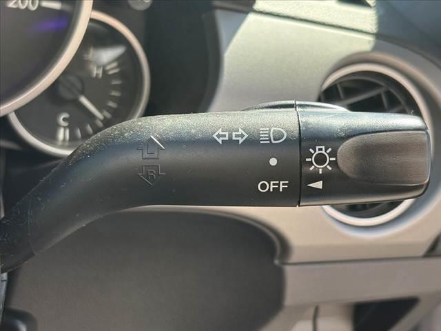 ロードスター ＲＳ　ＲＨＴ　禁煙　中期　６ＭＴ　フルセグナビ　トルクセンシング式スーパーＬＳＤ　Ｂｌｕｅｔｏｏｔｈ　ビルシュタイン製ダンパー　革巻きシフトノブ　ＡＡＣ　ステリモ　スペアキー　ＨＩＤヘッド　ＡＣソケット　ＳＲＳ（23枚目）