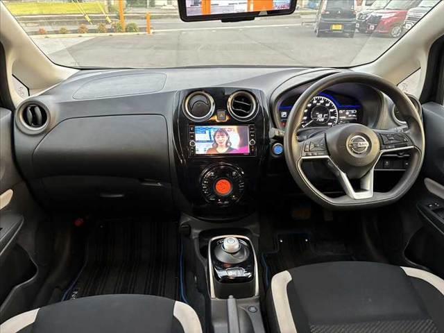ノート ｅ－パワー　Ｘ　禁煙　純正フルセグナビ　アラビュー　エマブレ　ＬＥＤヘッド　レーダークルコン　Ｂｌｕｅｔｏｏｔｈ　Ｄミラー　車線逸脱防止　ＥＴＣ　ハイビームアシスト　Ａライト　ステリモ　Ｐガラス　スペアキー（2枚目）