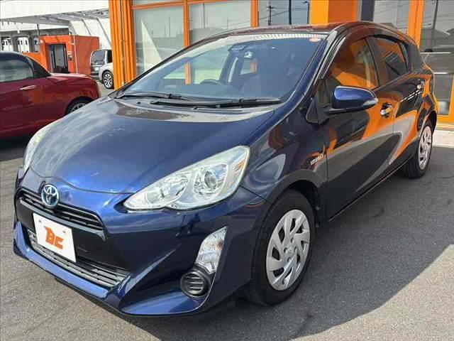 アクア Sスタイルブラック 中期 純正フルセグナビ セーフティS Bカメラ ETC ステリモ Bluetooth Pスタート シートリフター 車線逸脱防止 Aライト Aハイビーム レベライザー AAC マット サイドバイザー(10枚目)