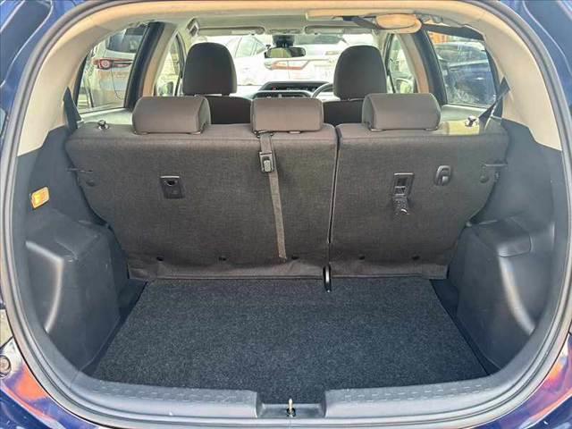 アクア Sスタイルブラック 中期 純正フルセグナビ セーフティS Bカメラ ETC ステリモ Bluetooth Pスタート シートリフター 車線逸脱防止 Aライト Aハイビーム レベライザー AAC マット サイドバイザー(20枚目)