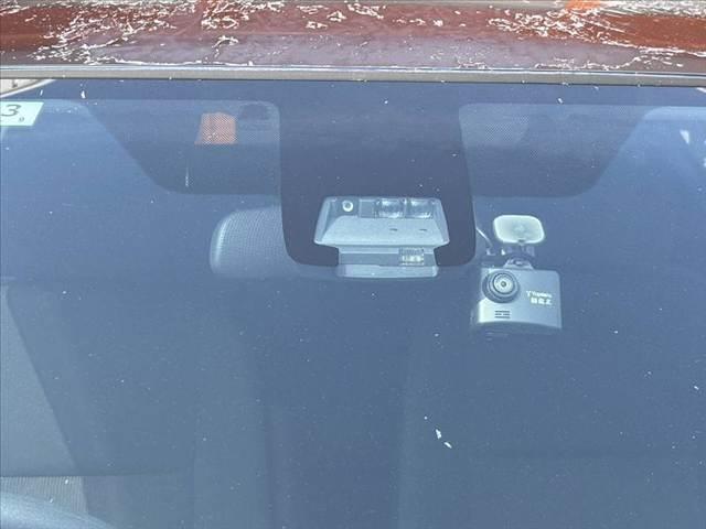 アクア Sスタイルブラック 中期 純正フルセグナビ セーフティS Bカメラ ETC ステリモ Bluetooth Pスタート シートリフター 車線逸脱防止 Aライト Aハイビーム レベライザー AAC マット サイドバイザー(30枚目)