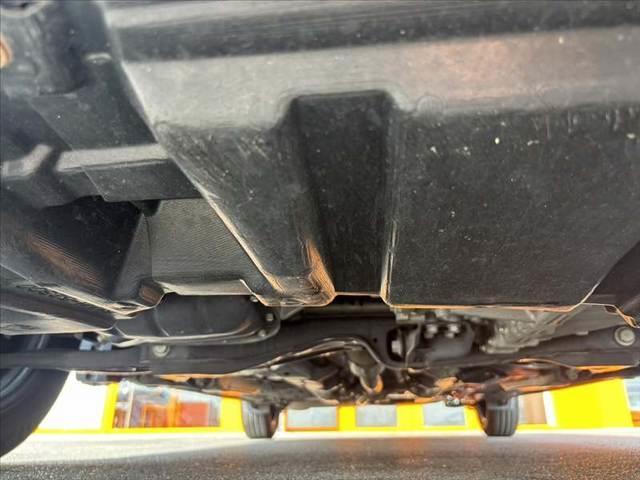 アクア Sスタイルブラック 中期 純正フルセグナビ セーフティS Bカメラ ETC ステリモ Bluetooth Pスタート シートリフター 車線逸脱防止 Aライト Aハイビーム レベライザー AAC マット サイドバイザー(42枚目)