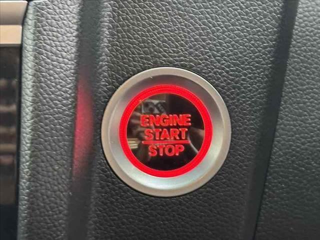 フィット  禁煙 純正オーディオ ドラレコ Pスタート オートエアコン プラズマクラスター 電格ウインカーミラー Aストップ ACソケット SRSエアバック ヘッドライトレベライザー フロアマット ふらつき防止(21枚目)