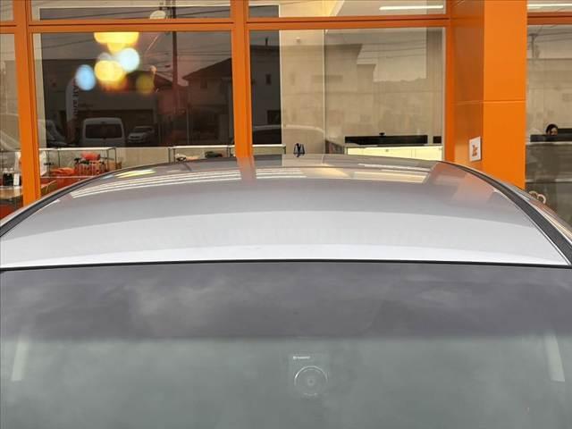 フィット  禁煙 純正オーディオ ドラレコ Pスタート オートエアコン プラズマクラスター 電格ウインカーミラー Aストップ ACソケット SRSエアバック ヘッドライトレベライザー フロアマット ふらつき防止(35枚目)