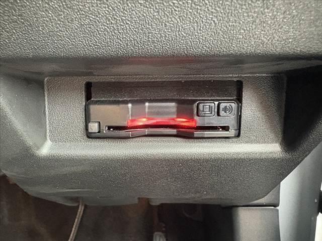 ジムニーシエラ JC 禁煙 中期SC 4WD 社外ナビ フルセグ セーフティS LEDヘッド クルコン ヘッドランプウォッシャー 電格ミラーウィンカー ステリモ Bluetooth スマートキー2個 Pスタート(32枚目)