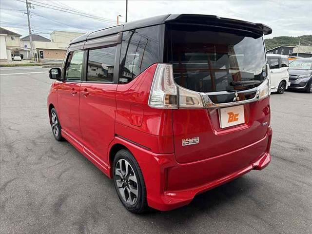 デリカD:2 カスタムハイブリッドMV 4WD フルセグナビ 両電スラ eアシスト 前席シートヒーター ETC LEDヘッド Aライト Aストップ 革巻きステア ステリモ クルコン AAC 後席サンシェード アームレスト SRSエアB(13枚目)