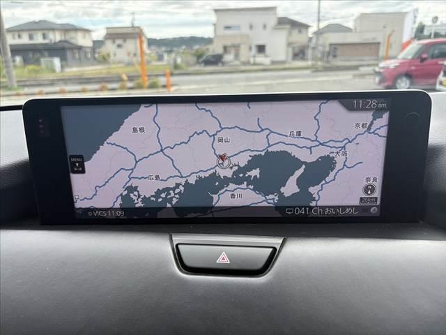 CX-60 XD-ハイブリッド エクスクルーシブスポーツ 4WD パノラマルーフ 360度カメラ マツコネ 前席Pシート シートメモリー スマートブレーキ ベンチレーション 全席シートヒーター ステアリングヒーター スペアキー ETC レーダークルコン(3枚目)