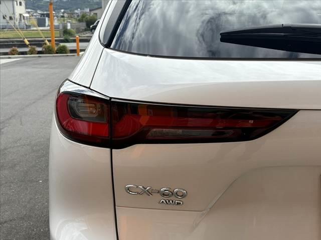CX-60 XD-ハイブリッド エクスクルーシブスポーツ 4WD パノラマルーフ 360度カメラ マツコネ 前席Pシート シートメモリー スマートブレーキ ベンチレーション 全席シートヒーター ステアリングヒーター スペアキー ETC レーダークルコン(38枚目)