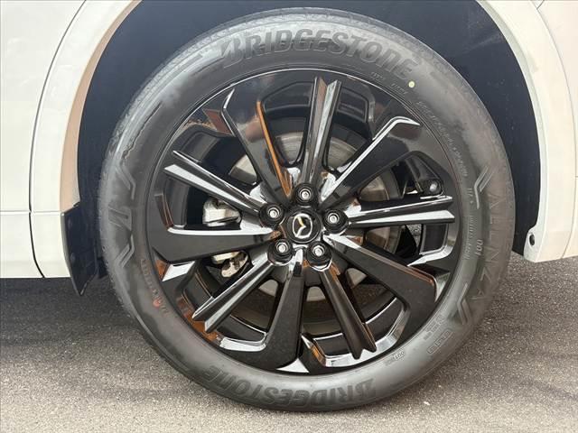 CX-60 XD-ハイブリッド エクスクルーシブスポーツ 4WD パノラマルーフ 360度カメラ マツコネ 前席Pシート シートメモリー スマートブレーキ ベンチレーション 全席シートヒーター ステアリングヒーター スペアキー ETC レーダークルコン(42枚目)