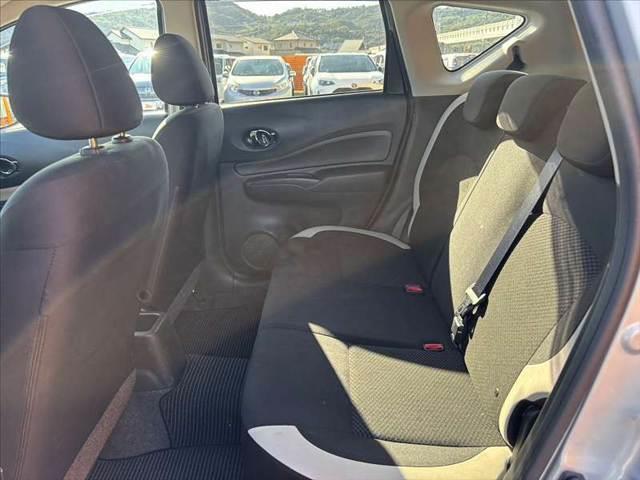 ノート e-パワー B FOUR 禁煙 4WD エマブレ インテリジェントアラウンドビューモニター インテリジェントルームミラー ETC 前後ドラレコ マット バイザー オーディオ オートヘッドライト 電格ミラー ACソケット(19枚目)