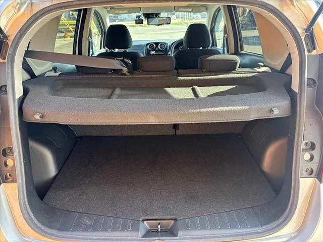 ノート e-パワー B FOUR 禁煙 4WD エマブレ インテリジェントアラウンドビューモニター インテリジェントルームミラー ETC 前後ドラレコ マット バイザー オーディオ オートヘッドライト 電格ミラー ACソケット(20枚目)