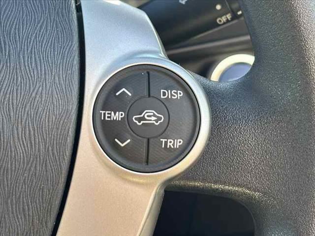 アクア S 禁煙 ナビ TV DVD再生 ETC オートヘッドライト マット バイザー 電格ウインカーミラー オートエアコン ヘッドライトレベライザー ISOFIXシート Pガラス Rワイパー SRSエアB(5枚目)