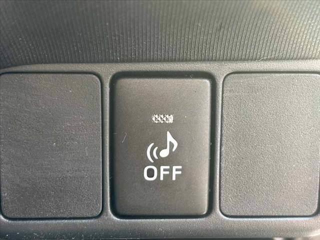 アクア S 禁煙 ナビ TV DVD再生 ETC オートヘッドライト マット バイザー 電格ウインカーミラー オートエアコン ヘッドライトレベライザー ISOFIXシート Pガラス Rワイパー SRSエアB(27枚目)