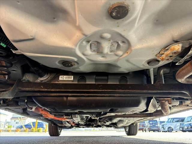 アクア S 禁煙 ナビ TV DVD再生 ETC オートヘッドライト マット バイザー 電格ウインカーミラー オートエアコン ヘッドライトレベライザー ISOFIXシート Pガラス Rワイパー SRSエアB(43枚目)