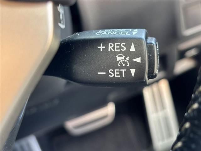 RC RC350 Fスポーツ 禁煙 ムーンルーフ 角型LEDヘッド BSM クリアランスソナー プリクラッシュS フルセグナビ Bluetooth シートヒーター ベンチレーション パドルシフト Pシート ETC オレンジキャリパ(5枚目)