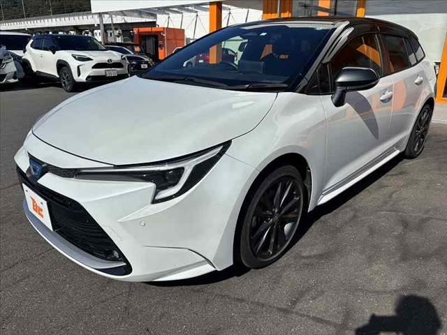 カローラツーリング ハイブリッド ダブルバイビー 禁煙 後期 ツートンルーフ BSM 10.5型ディスプレイ ナビキット ETC2.0 ACコンセント Bluetooth Bカメラ LEDヘッド BSM スマートキー2個 Pスタート レーダークルーズ(10枚目)