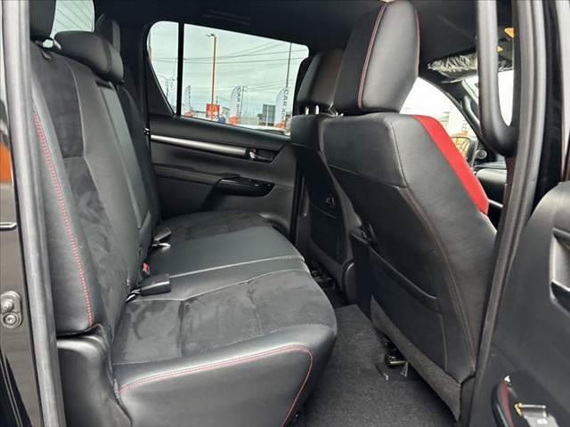 ハイラックス Z GRスポーツ 禁煙 後期 ベッドライナー トノカバー 4WD 8型ディスプレイオーディオ ナビキット Bluetooth プリクラッシュ LDA Aストップ クリソナ ETC USBソケット ACソケット(17枚目)