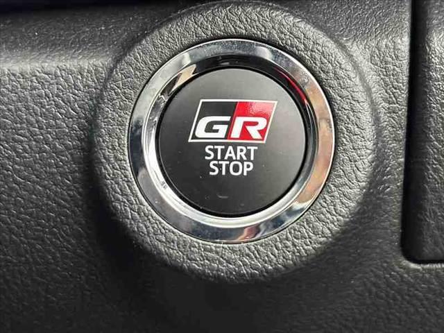 ハイラックス Z GRスポーツ 禁煙 後期 ベッドライナー トノカバー 4WD 8型ディスプレイオーディオ ナビキット Bluetooth プリクラッシュ LDA Aストップ クリソナ ETC USBソケット ACソケット(26枚目)