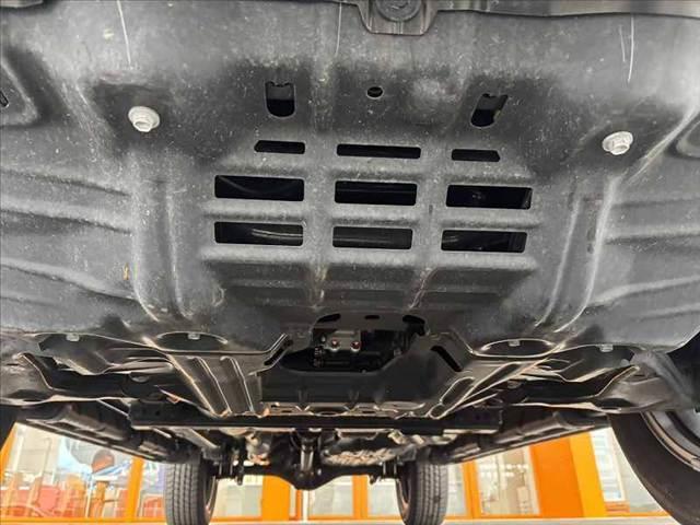 ハイラックス Z GRスポーツ 禁煙 後期 ベッドライナー トノカバー 4WD 8型ディスプレイオーディオ ナビキット Bluetooth プリクラッシュ LDA Aストップ クリソナ ETC USBソケット ACソケット(41枚目)