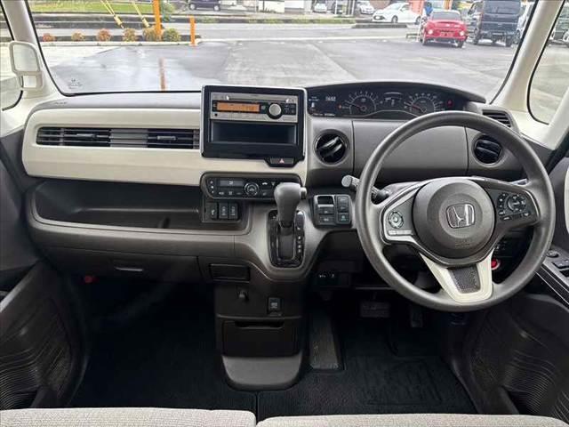 N-BOX  禁煙 後期 ホンダセンシング 電動スライド 純正オーディオ オートLEDヘッド レーダークルーズ レーンキープ シートヒーター バックテーブル 電格ミラー スマートキー Pスタート ISOFIX(2枚目)