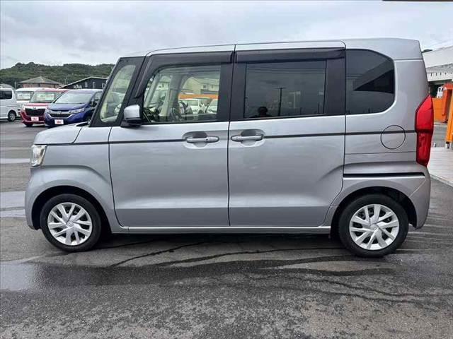 N-BOX  禁煙 後期 ホンダセンシング 電動スライド 純正オーディオ オートLEDヘッド レーダークルーズ レーンキープ シートヒーター バックテーブル 電格ミラー スマートキー Pスタート ISOFIX(12枚目)