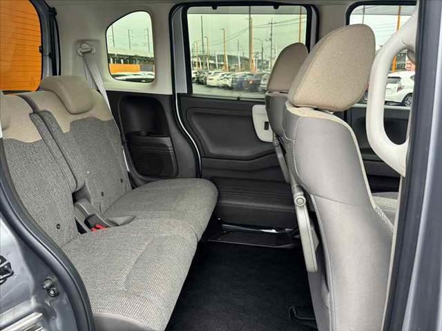 N-BOX  禁煙 後期 ホンダセンシング 電動スライド 純正オーディオ オートLEDヘッド レーダークルーズ レーンキープ シートヒーター バックテーブル 電格ミラー スマートキー Pスタート ISOFIX(17枚目)