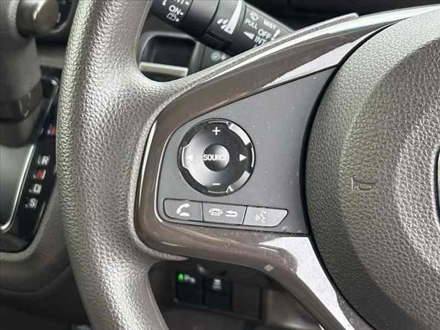N-BOX  禁煙 後期 ホンダセンシング 電動スライド 純正オーディオ オートLEDヘッド レーダークルーズ レーンキープ シートヒーター バックテーブル 電格ミラー スマートキー Pスタート ISOFIX(23枚目)