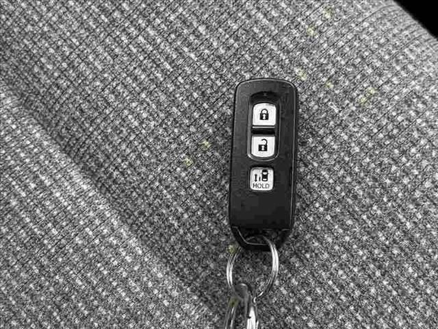 N-BOX  禁煙 後期 ホンダセンシング 電動スライド 純正オーディオ オートLEDヘッド レーダークルーズ レーンキープ シートヒーター バックテーブル 電格ミラー スマートキー Pスタート ISOFIX(26枚目)
