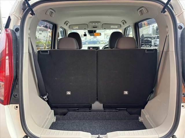 デイズ  禁煙 4WD エマージェンシーブレーキ オートライト キーレスキー Aストップ Aハイビーム クリアランスソナー アームレスト シートリフター チルステ ACソケット Pガラス SRSエアB(20枚目)