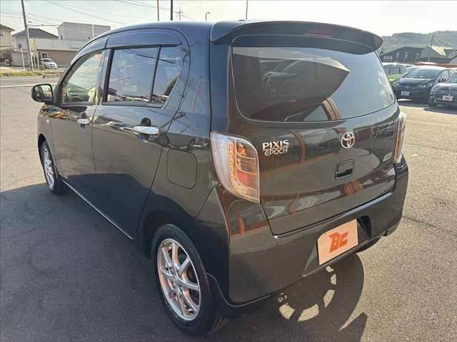 ピクシスエポック  後期 純正オーディオ キーレス 電格ミラー 純正14インチアルミ プライバシーガラス SRSエアバッグ ABS セキュリティーアラーム アイドリングストップ サイドバイザー パワードアロック(13枚目)