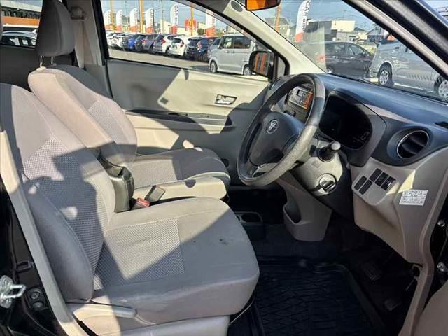 ピクシスエポック  後期 純正オーディオ キーレス 電格ミラー 純正14インチアルミ プライバシーガラス SRSエアバッグ ABS セキュリティーアラーム アイドリングストップ サイドバイザー パワードアロック(16枚目)