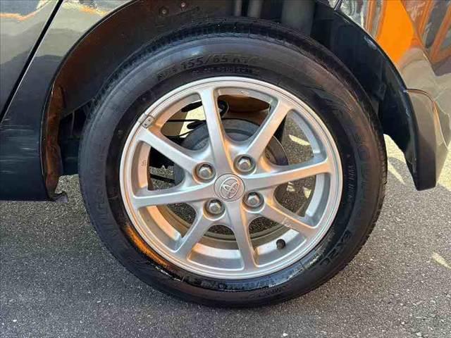 ピクシスエポック  後期 純正オーディオ キーレス 電格ミラー 純正14インチアルミ プライバシーガラス SRSエアバッグ ABS セキュリティーアラーム アイドリングストップ サイドバイザー パワードアロック(31枚目)