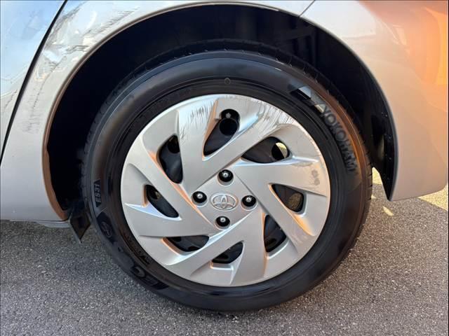 アクア Sスタイルブラック 禁煙 中期 純正ナビ 地デジ Bluetooth スマートキー Pスタート Bカメラ プリクラッシュ Aヘッドランプ Aハイビーム ステリモ ISOFIX アームレスト ACソケット コーナーポール(39枚目)