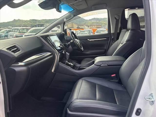 アルファード 2.5S Cパッケージ ディスプレイオーディオ ナビキット 後席フリップM 三眼LED デジタルミラー BSM クリソナ メモリ付きPシート シートヒーター ベンチレーション レーダークルーズ LDA フルセグ(18枚目)