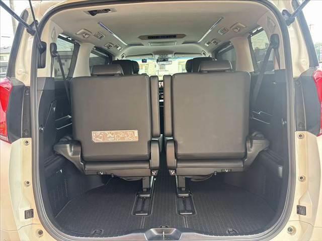 アルファード 2.5S Cパッケージ ディスプレイオーディオ ナビキット 後席フリップM 三眼LED デジタルミラー BSM クリソナ メモリ付きPシート シートヒーター ベンチレーション レーダークルーズ LDA フルセグ(20枚目)