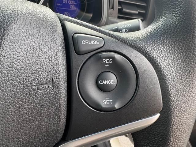 フィット  CTBA クルコン ナビ TV Bカメラ BT ETC スペアキー オートLEDヘッド マット バイザー Pスタート Pガラス 電格ウインカーミラー ACソケット アームレスト SRSエアB(25枚目)