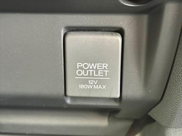 フィット  CTBA クルコン ナビ TV Bカメラ BT ETC スペアキー オートLEDヘッド マット バイザー Pスタート Pガラス 電格ウインカーミラー ACソケット アームレスト SRSエアB(28枚目)