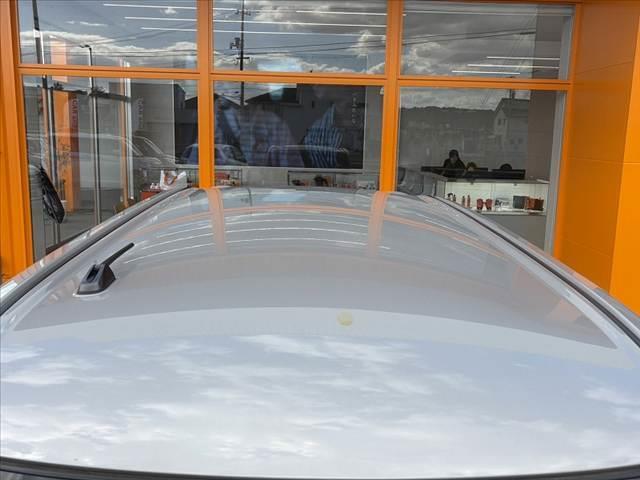 ムーヴキャンバス Xメイクアップリミテッド SAIII ツートン 両電スラ パノラマモニター ナビ TV BT DVD再生 スマアシ3 ETC ドラレコ ステリモ マット バイザー オートヘッドライト オートハイビーム Pスタート Aストップ Pガラス(36枚目)