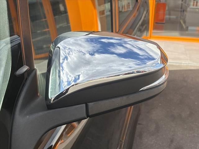 ヴォクシー 　禁煙　７人乗り　９インチナビ　１０．１インチフリップダウンモニター　フルセグＴＶ　Ｂカメラ　ＢＴ　ＤＶＤ再生　両電スラドア　セーフティセンス　クルコン　ドラレコ　ビルトインＥＴＣ　オートＬＥＤヘッド（37枚目）