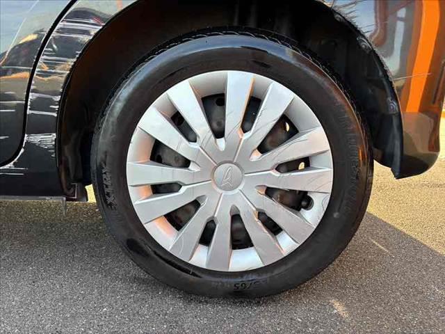 ムーヴ L 社外ナビ 地デジTV Bluetooth ETC レベライザー Aストップ 横滑り防止装置 リモコンキー 電格ミラー フロアマット サイドバイザー バニティミラー ACソケット SRSエアバッグ(36枚目)