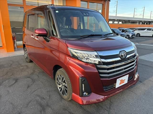 ルーミー カスタムＧ　禁煙　後期　ツートン　パノラミックビューモニター　スマアシ　両電　フルセグナビ　Ｂｌｕｅｔｏｏｔｈ　スマートキー　ＬＥＤ　アダプティブクルーズコントロール　アームレスト　ステリモ　ＥＴＣ（8枚目）