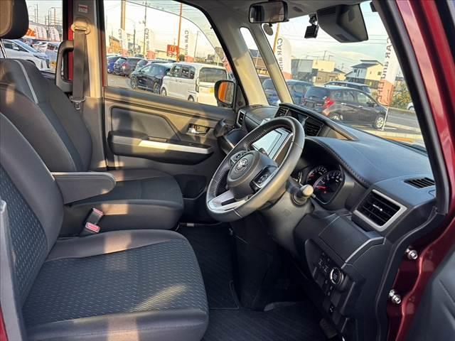 ルーミー カスタムＧ　禁煙　後期　ツートン　パノラミックビューモニター　スマアシ　両電　フルセグナビ　Ｂｌｕｅｔｏｏｔｈ　スマートキー　ＬＥＤ　アダプティブクルーズコントロール　アームレスト　ステリモ　ＥＴＣ（16枚目）