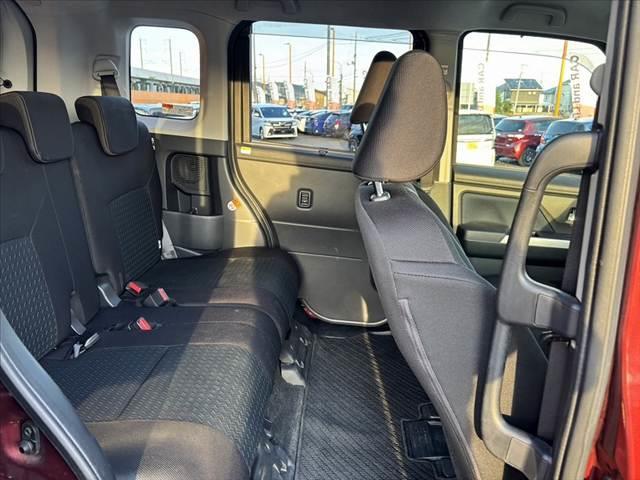 ルーミー カスタムＧ　禁煙　後期　ツートン　パノラミックビューモニター　スマアシ　両電　フルセグナビ　Ｂｌｕｅｔｏｏｔｈ　スマートキー　ＬＥＤ　アダプティブクルーズコントロール　アームレスト　ステリモ　ＥＴＣ（17枚目）