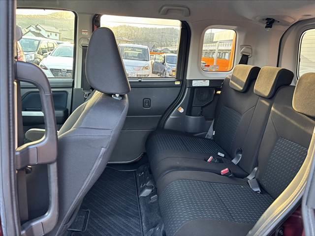 ルーミー カスタムＧ　禁煙　後期　ツートン　パノラミックビューモニター　スマアシ　両電　フルセグナビ　Ｂｌｕｅｔｏｏｔｈ　スマートキー　ＬＥＤ　アダプティブクルーズコントロール　アームレスト　ステリモ　ＥＴＣ（19枚目）