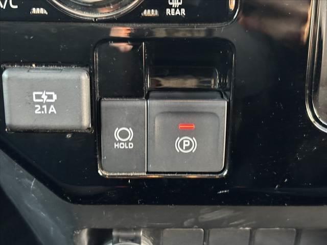 ルーミー カスタムＧ　禁煙　後期　ツートン　パノラミックビューモニター　スマアシ　両電　フルセグナビ　Ｂｌｕｅｔｏｏｔｈ　スマートキー　ＬＥＤ　アダプティブクルーズコントロール　アームレスト　ステリモ　ＥＴＣ（23枚目）