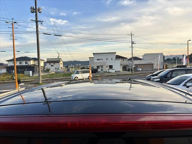 ルーミー カスタムＧ　禁煙　後期　ツートン　パノラミックビューモニター　スマアシ　両電　フルセグナビ　Ｂｌｕｅｔｏｏｔｈ　スマートキー　ＬＥＤ　アダプティブクルーズコントロール　アームレスト　ステリモ　ＥＴＣ（45枚目）