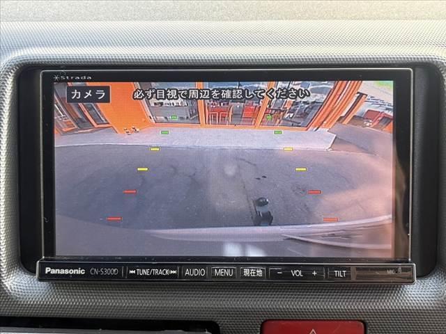 ハイエースバン ロングスーパーＧＬ　社外ナビ　地デジ　両面スライド　荷室ベットキット　ヒッチメンバー　キーレスキー　バックカメラ　リアクーラー　リアヒーター　大型センターコンソール　オートライト　フロントフォグ　運転席ＳＲＳエアバック（4枚目）