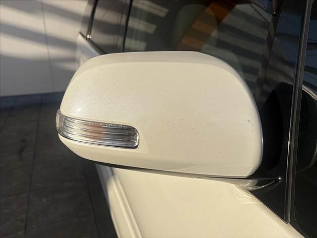 エスティマ ２．４アエラス　Ｇエディション　中期　純正ナビ　Ｂカメラ　両電スラ　地デジＴＶ　ＥＴＣ　ステリモ　Ａライト　クルコン　Ｐスタート　オートエアコン　スペアキー　ＨＩＤヘッド　電格ミラー　革巻きステア　サイドバイザー　ＳＲＳエアＢ（31枚目）