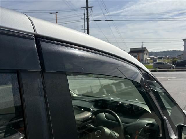 セレナ Ｘ　Ｖセレクション　禁煙　車検整備付　エマブレ　両電スラドア　アラビュー　ＦＲソナ－　純正ナビ　フルセグ　ＢＴ　ＤＶＤ再生　パーキングアシスト　クルコン　オートＬＥＤヘッド　電格ウインカーミラー　ステリモ（32枚目）